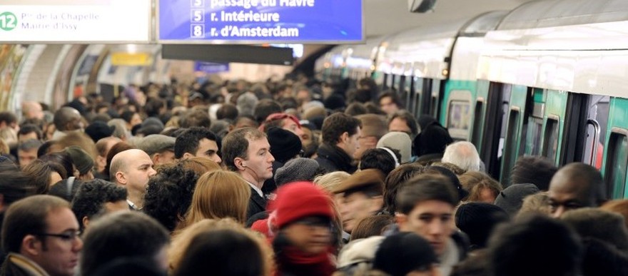 Comment la région Île-de-France compte nettoyer l'air du métro